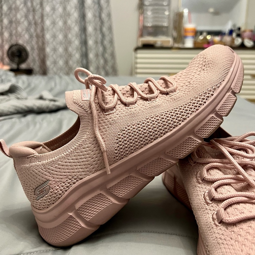 Skechers Bobs Stretch Fit Sz 8
